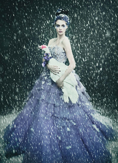 W - december 2010 - Paolo Roversi W - december 2010 - Paolo Roversi