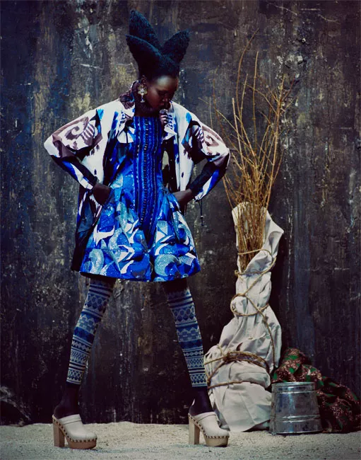 Alek Wek in "Global Gathering"