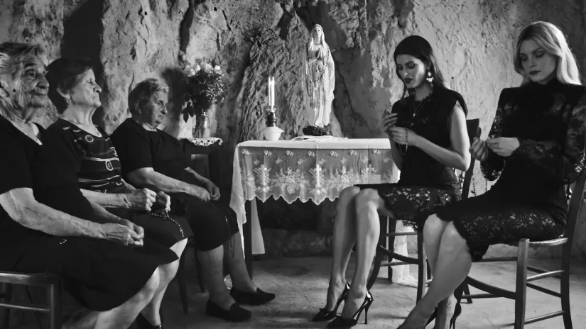 Dolce & Gabbana Spring Summer Advertising Campaign for Men and Women