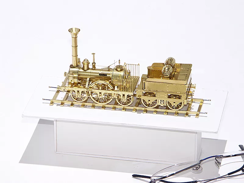 Szymon Klimek brass steam locomotive