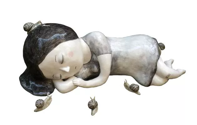 La dormeuse, ceramic sculpture by Nathalie Choux