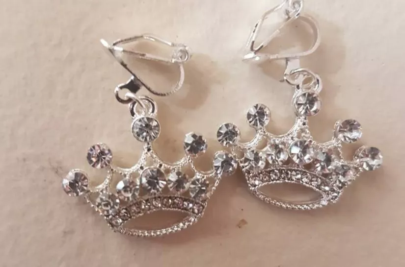 princess earrings