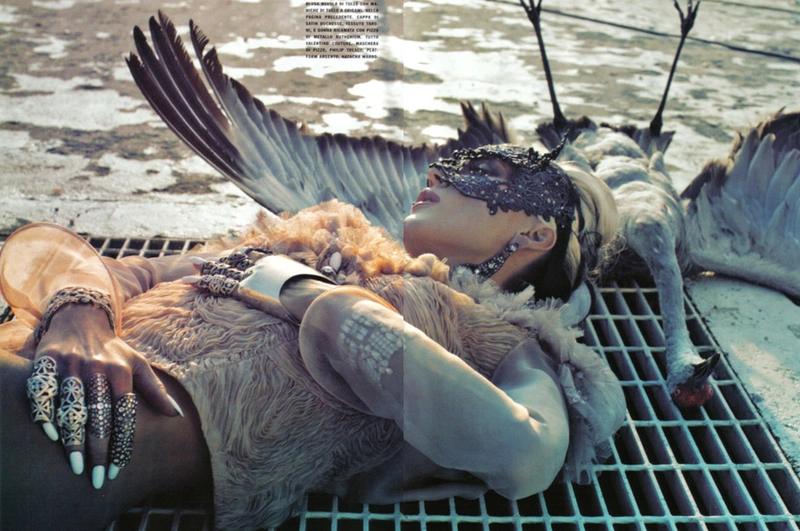Daphne Guinness Vogue Italia - 4