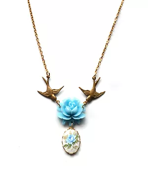 Darling Rose Necklace