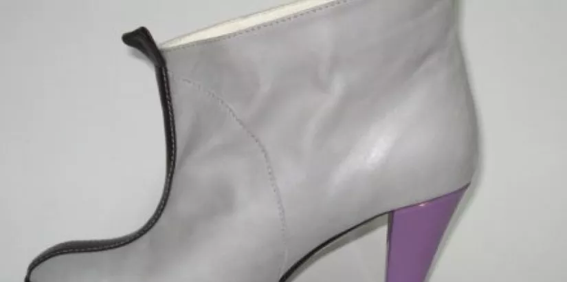 Coca Zaboloteanu boots