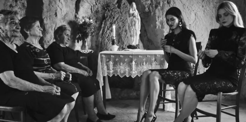 Dolce & Gabbana Spring Summer Advertising Campaign for Men and Women