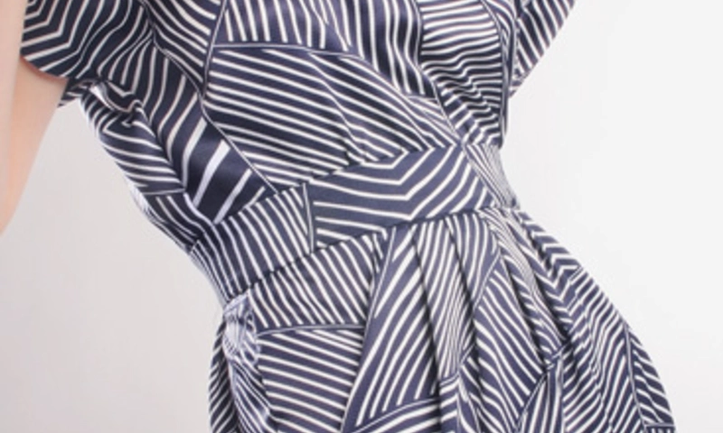 Printed dress with pleats