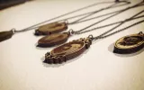 portrait jewellry